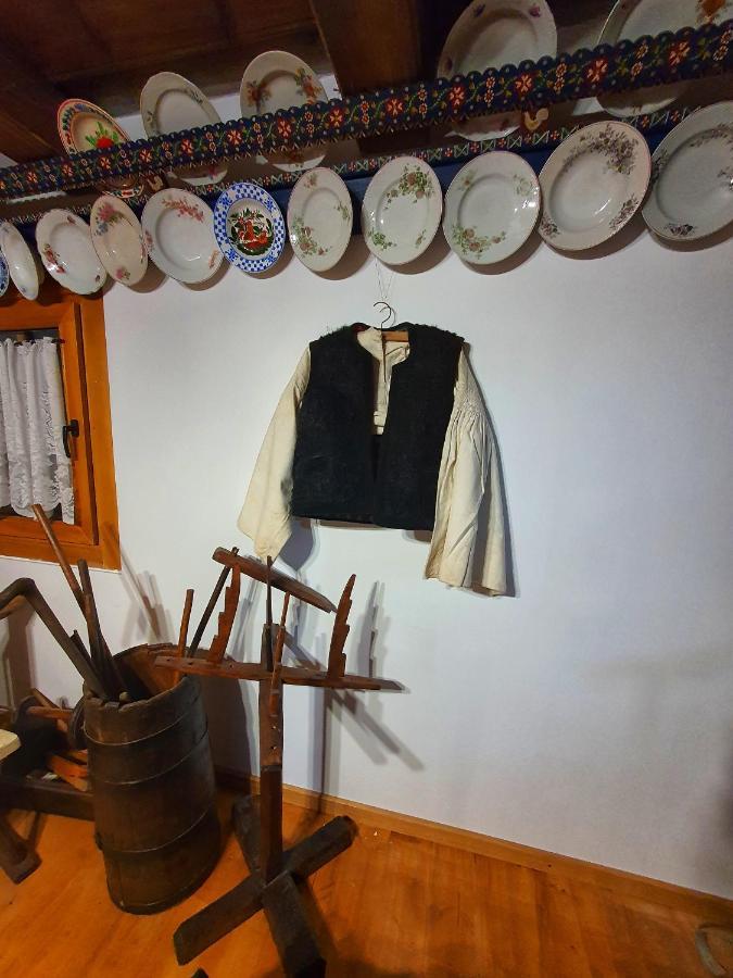 La Romaneasa Săpînţa Buitenkant foto